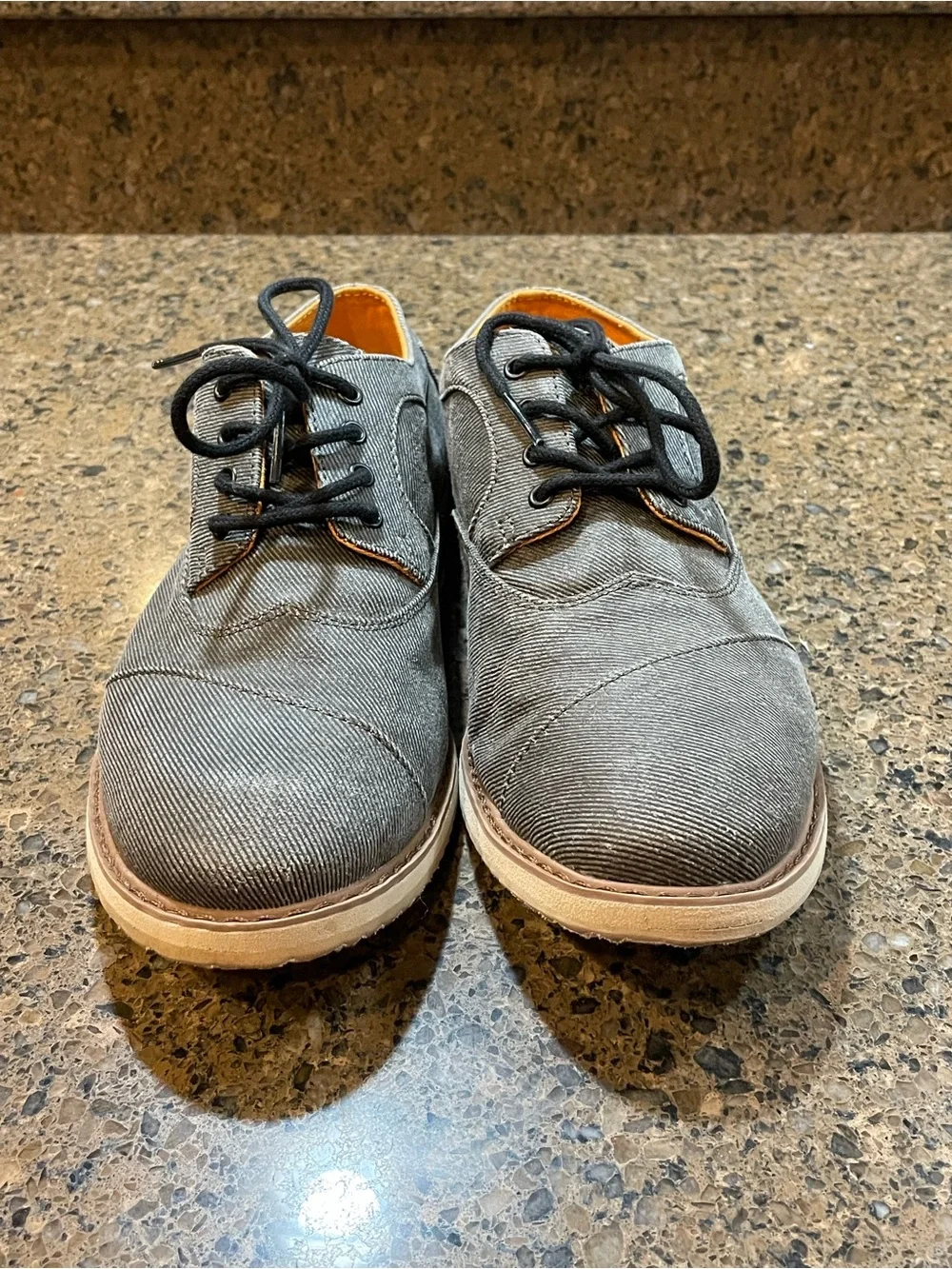 TOMS Boys Brogue Oxford Wing Tip Sz 6 Youth Gray Twill Distressed Gray Denim